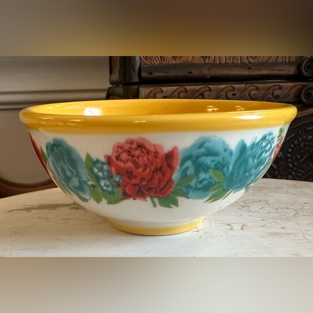 1 Pioneer Woman Floral Yellow Small Dipping Condiment Prep Bowl